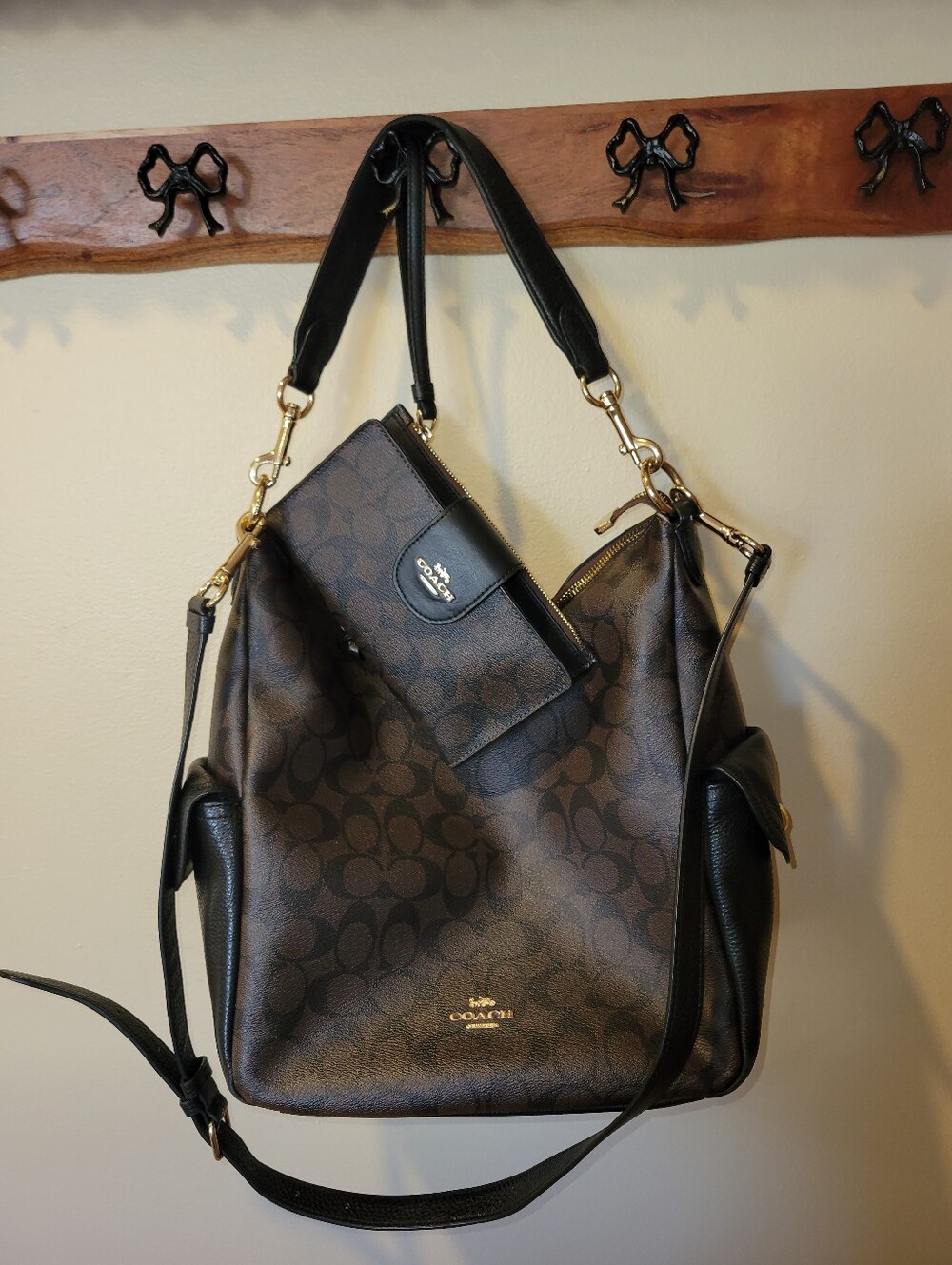 Coach Pennie Shoulder Bag in Signature Canvas with matching wallet/wrislet